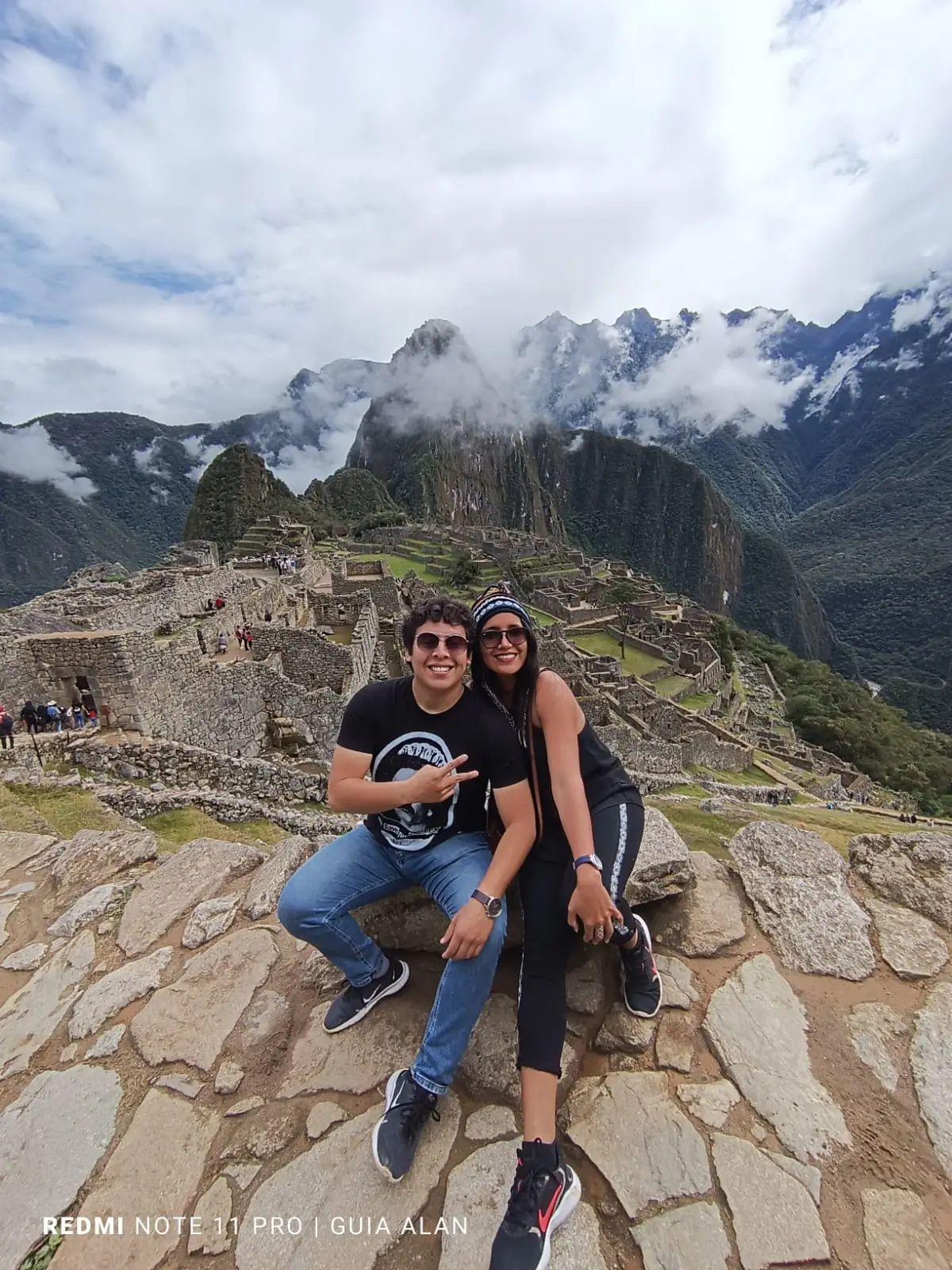 listing-details-carousel