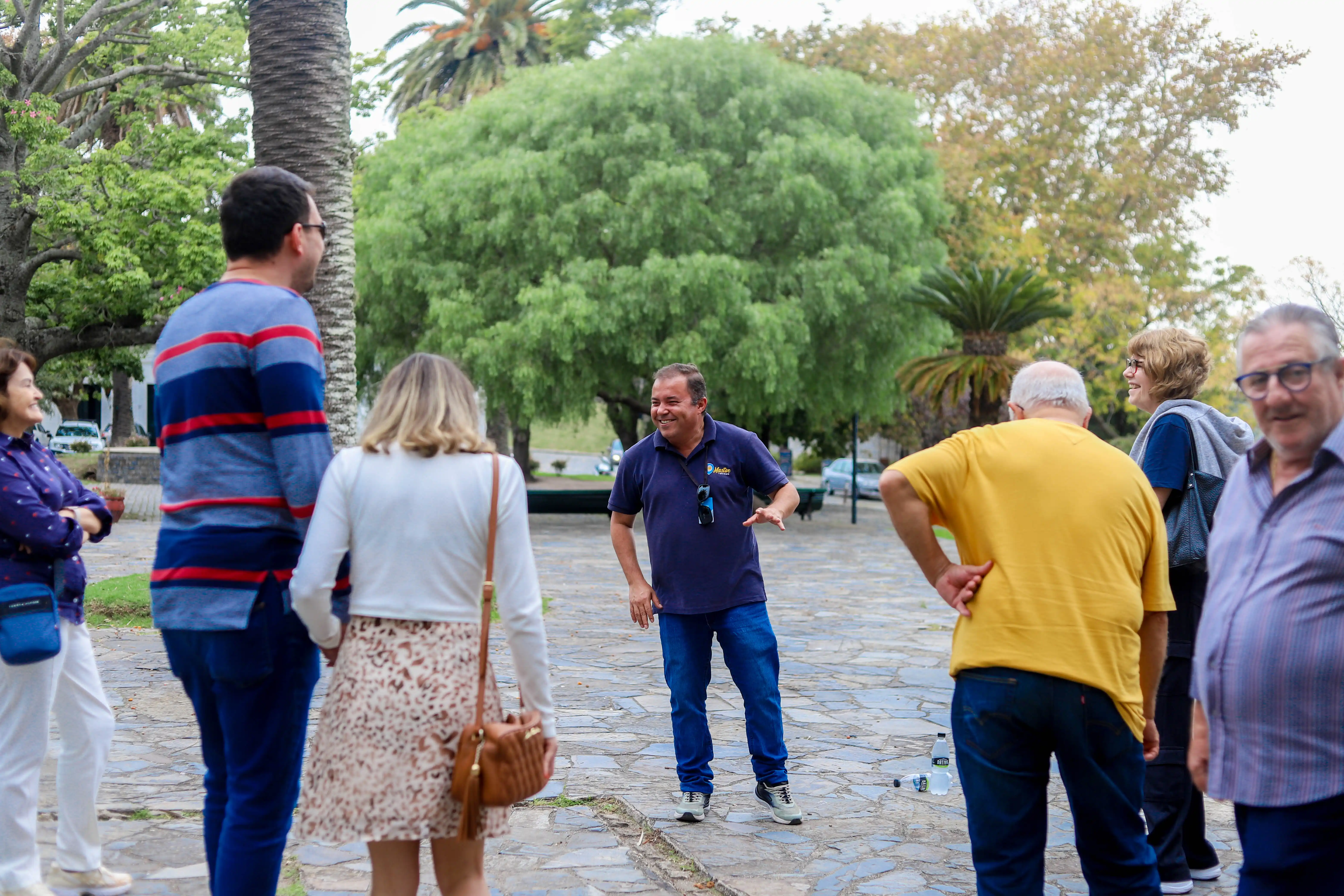 listing-details-carousel