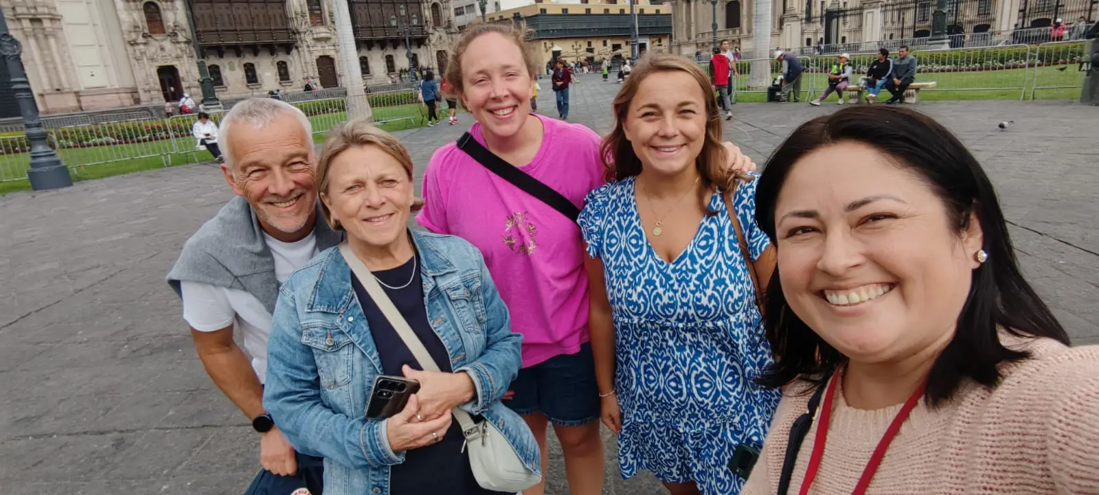 Lima 4U TOUR PRIVADO 5 HORAS