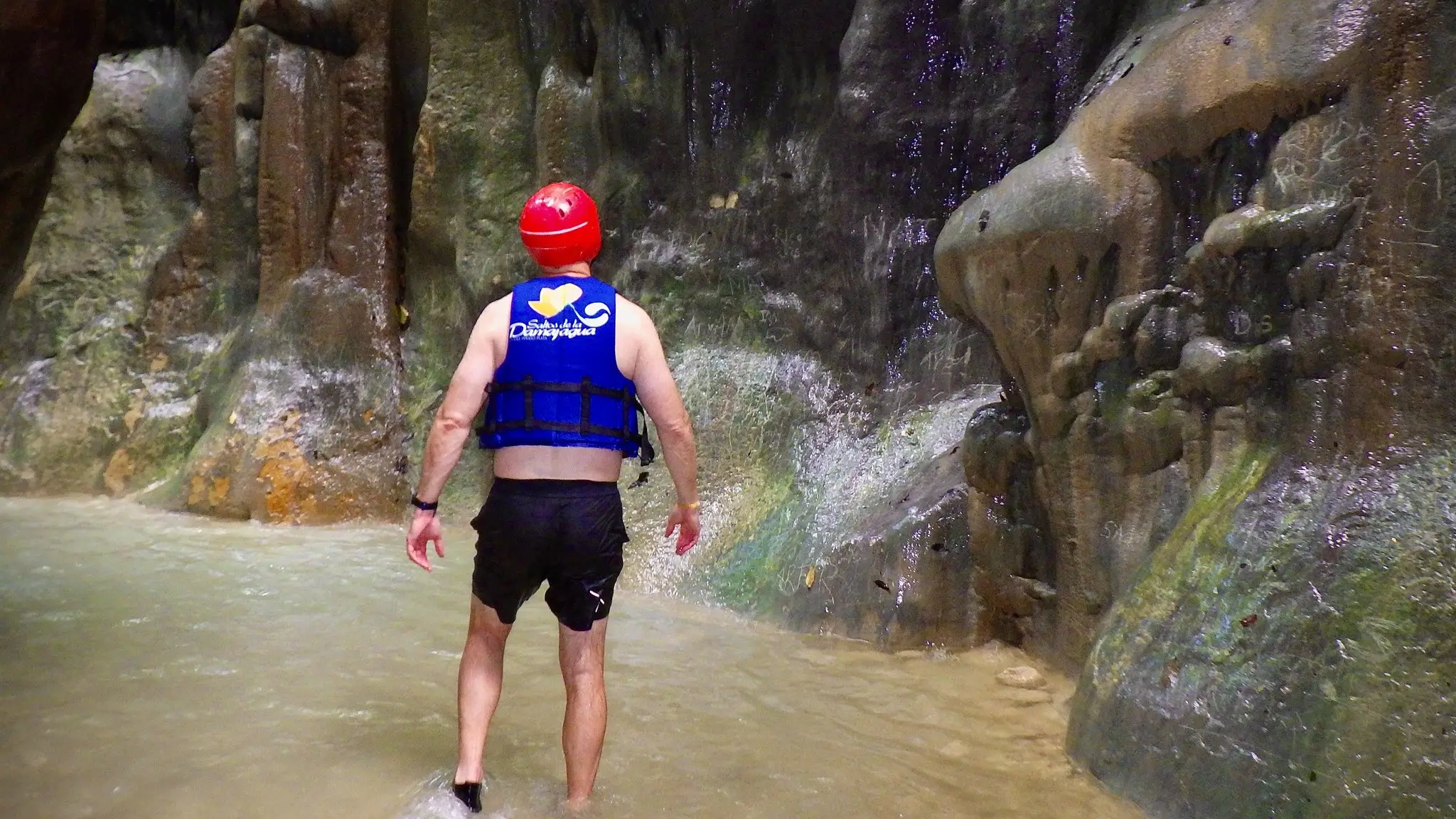 listing-details-carousel